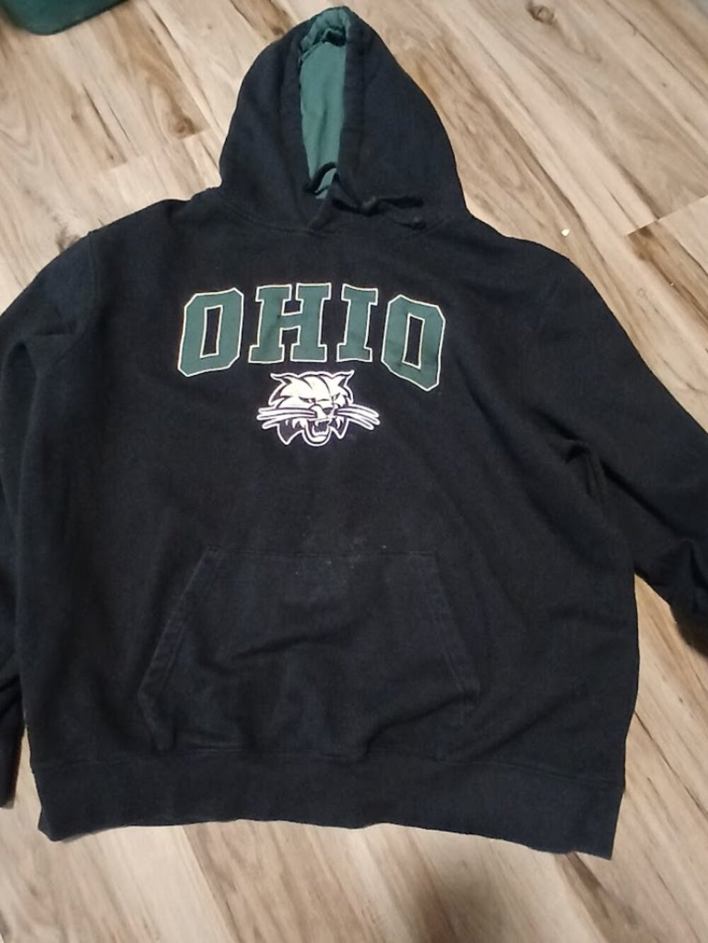 Ohio state sweat shirt